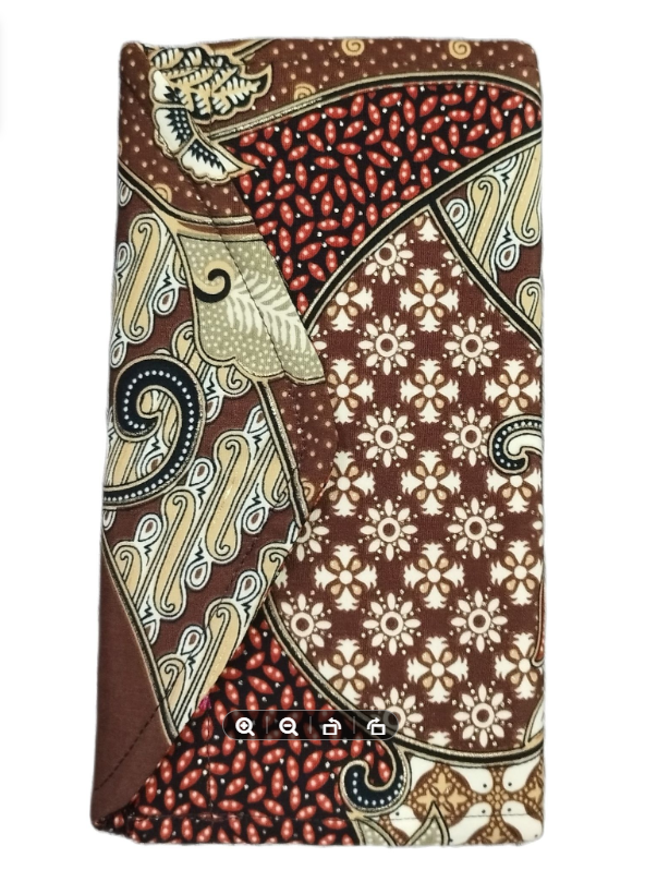 Pouches Batik & Songket