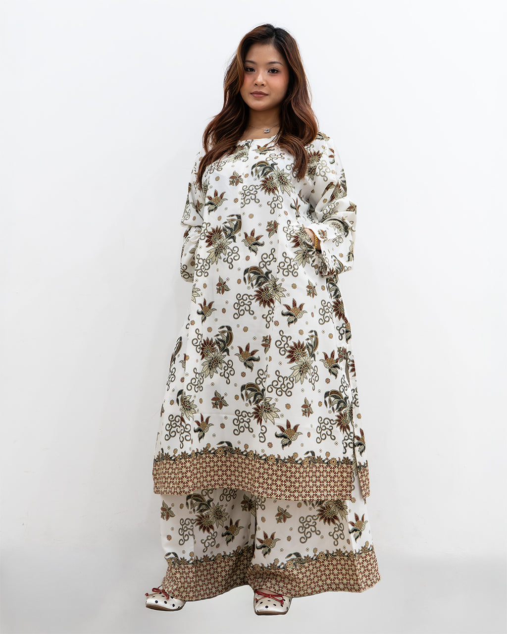 Clearance Ladies Dress / Set