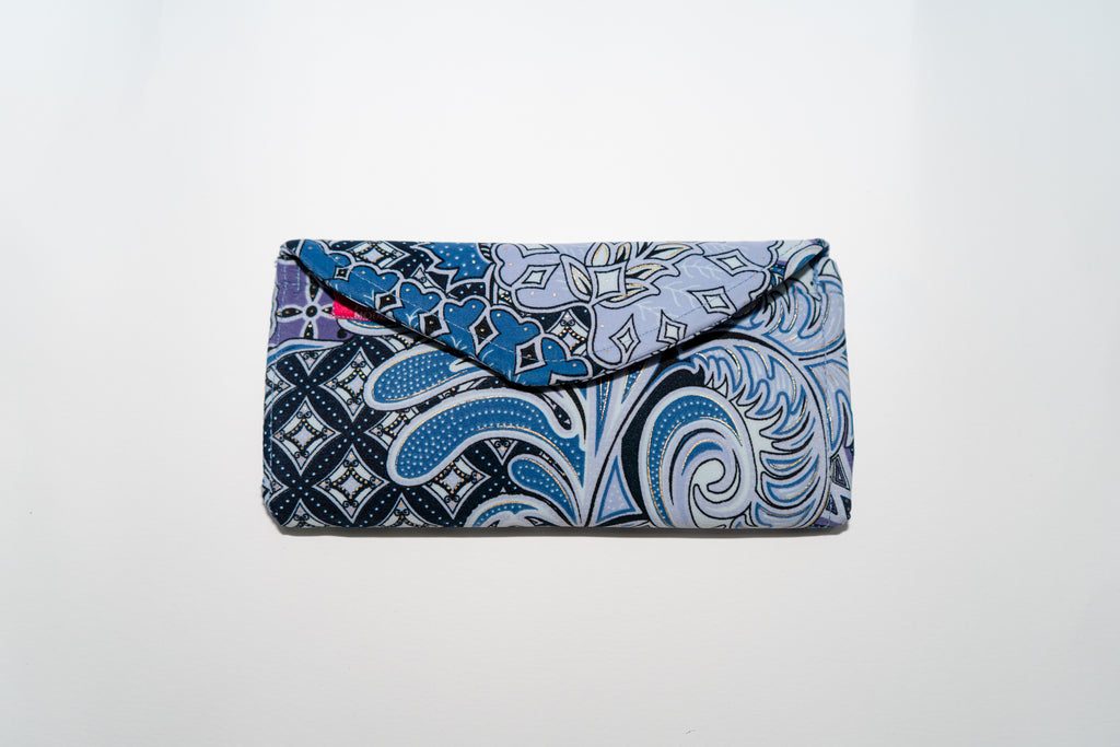 Pouches Batik & Songket