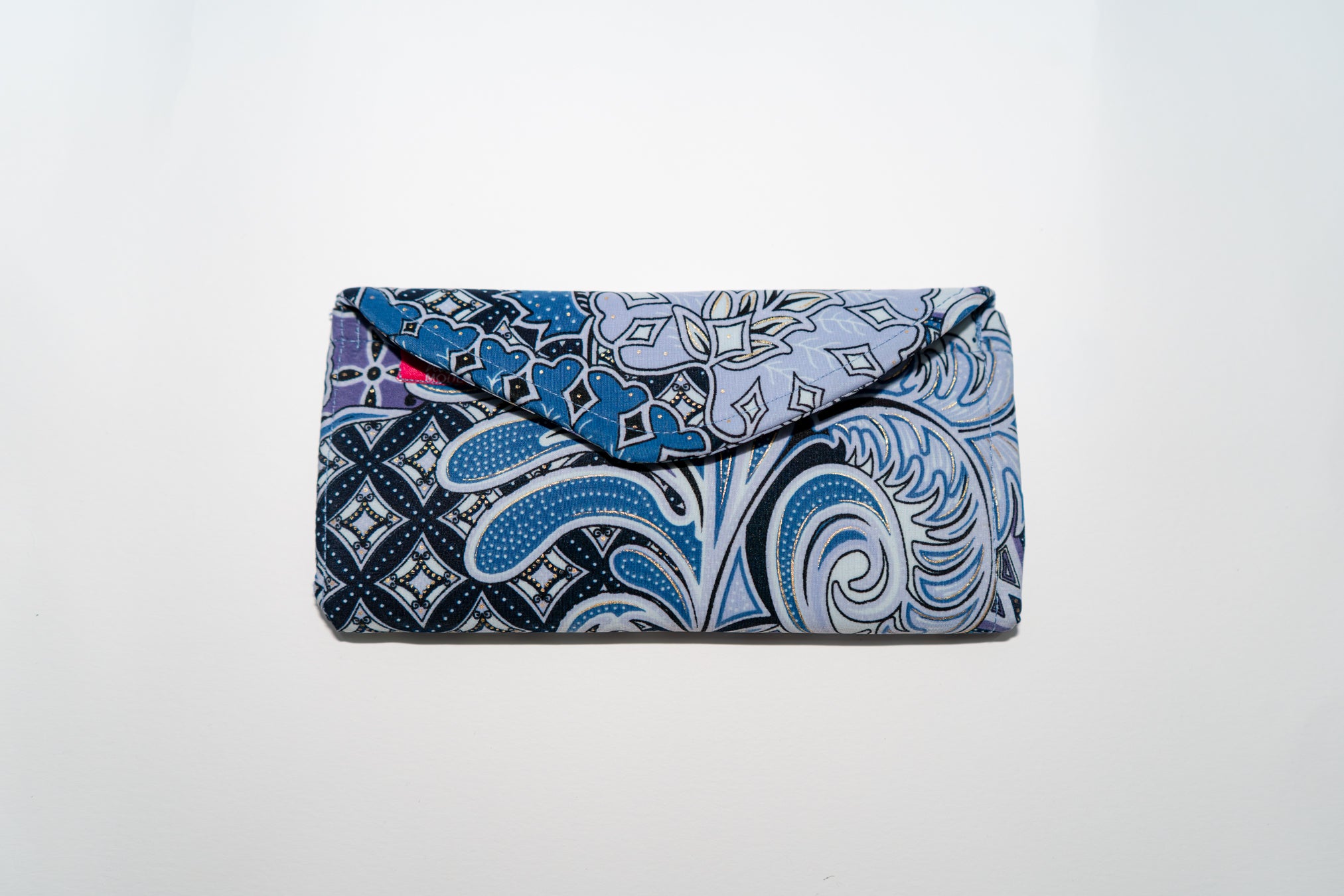 Pouches Batik & Songket