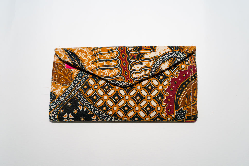 Pouches Batik & Songket
