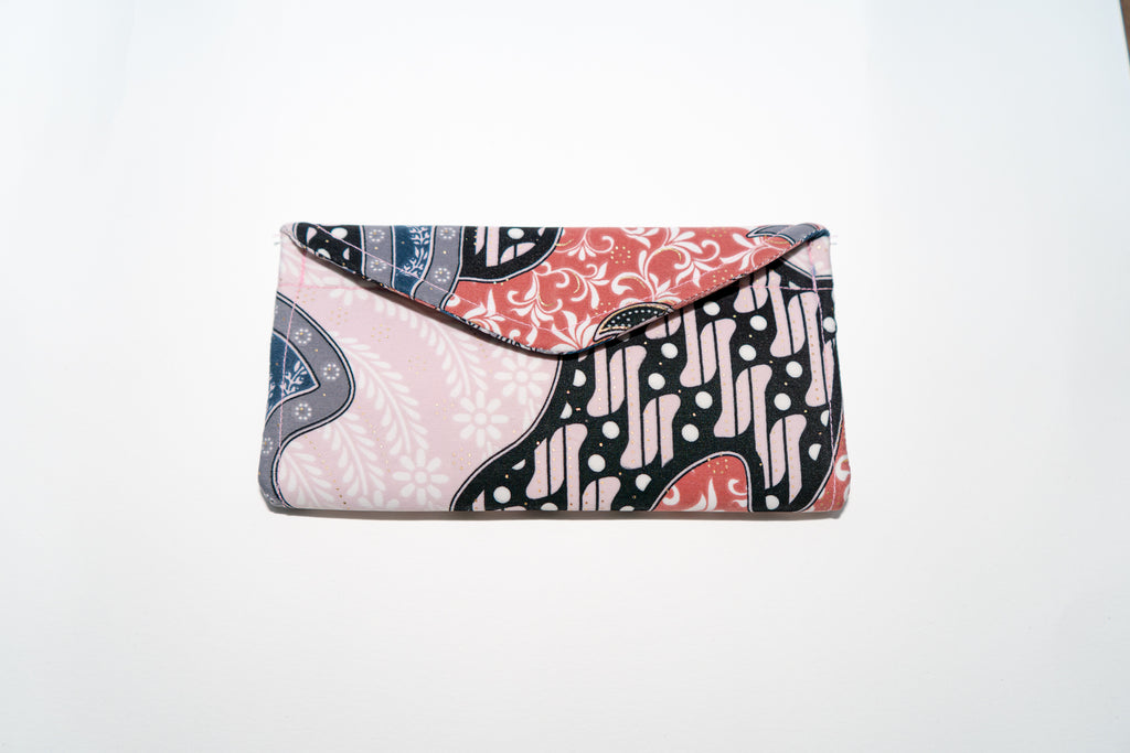 Pouches Batik & Songket