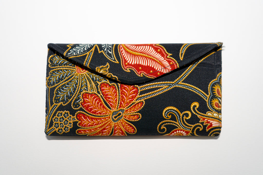 Pouches Batik & Songket
